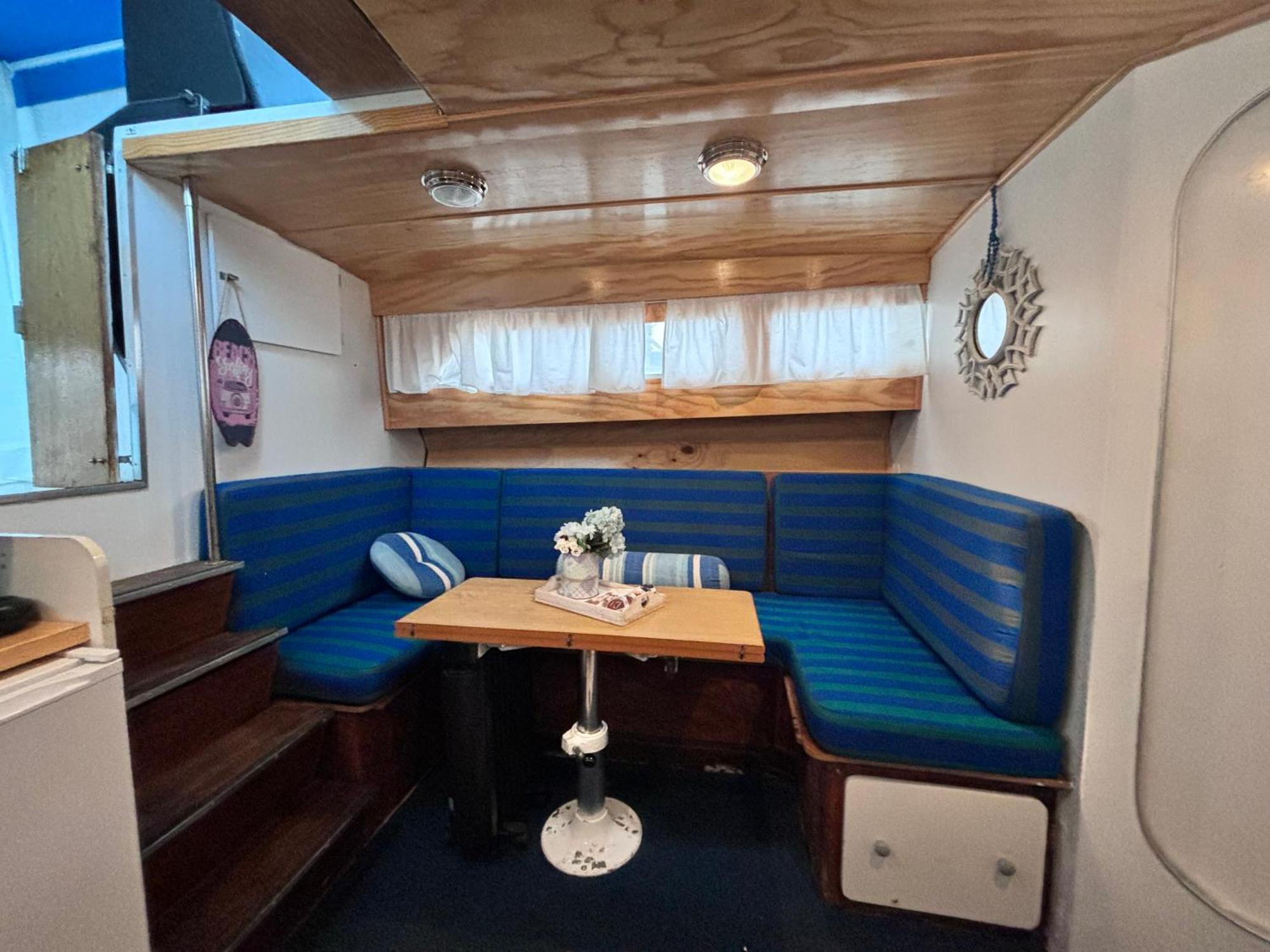 Hotel Wonderful Boat For Families And Friends Sant Adria de Besos Exterior foto