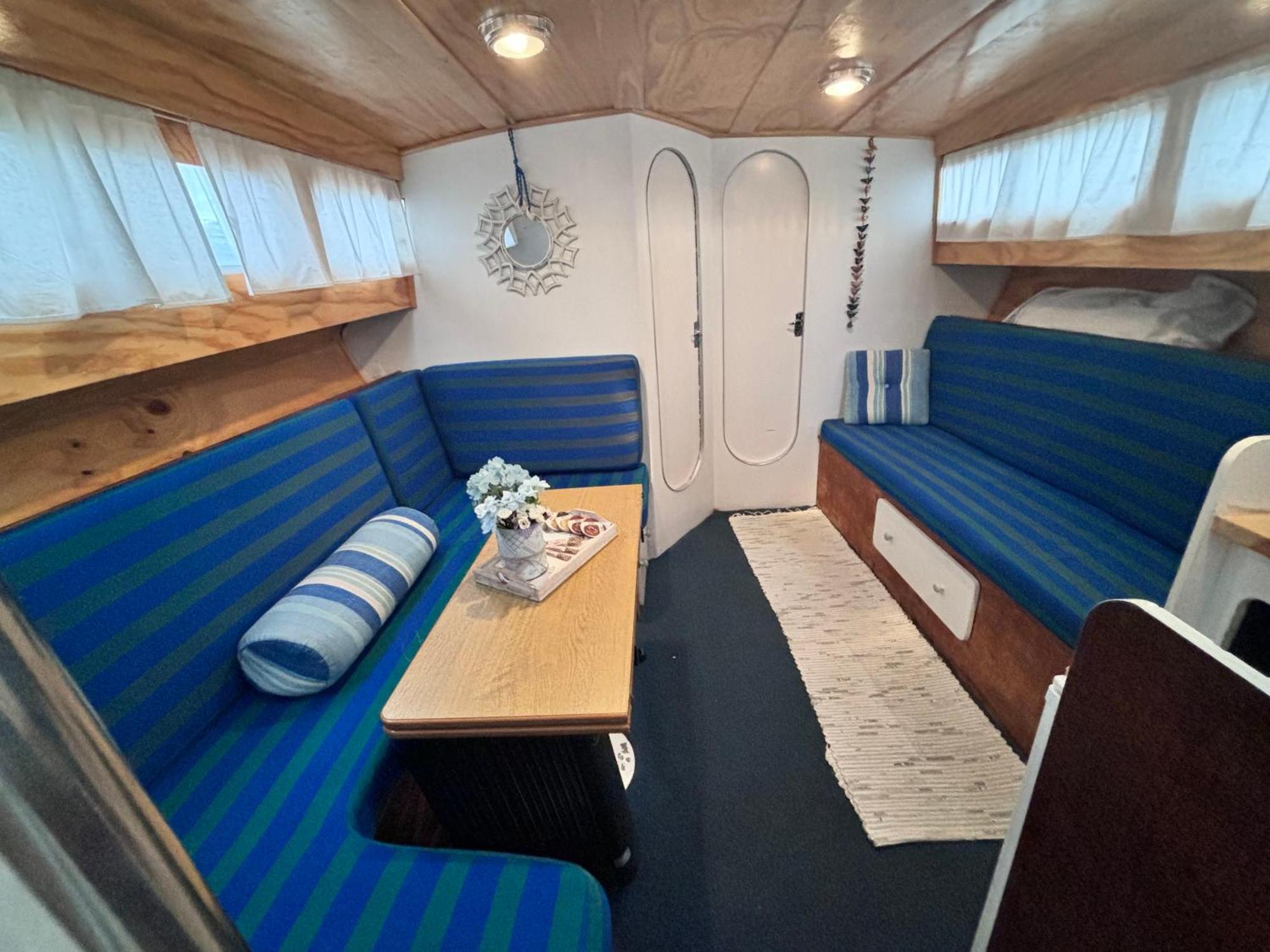 Hotel Wonderful Boat For Families And Friends Sant Adria de Besos Exterior foto